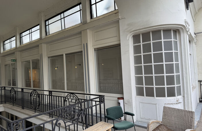 LOCAL COMMERCIAL - PARIS 10E ARR — photo 5