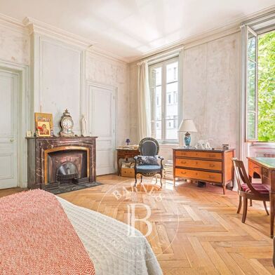 Maison 10 pièces 2300000 €