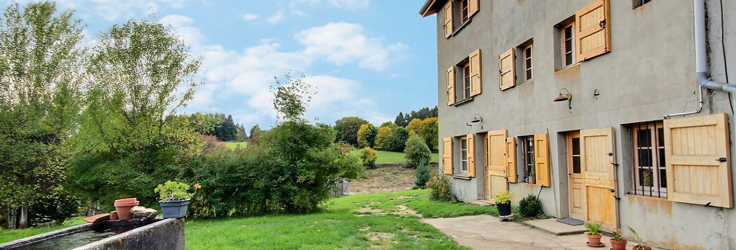 Maison 6 Pièces 101 m² à vendre à La Chaulme (63660)