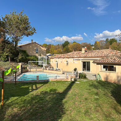 Maison 9 pièces 299000 €