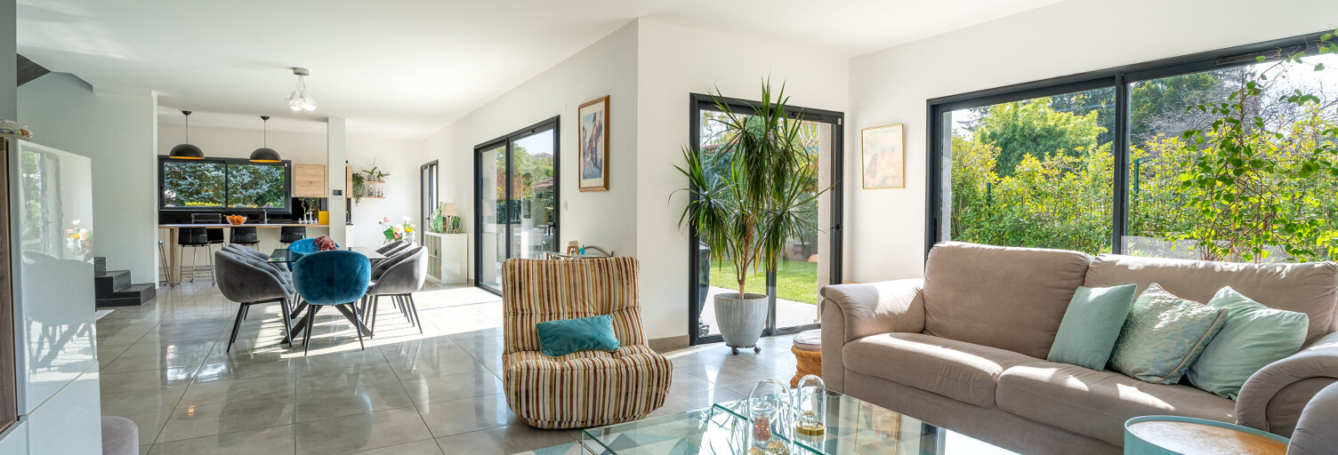 Maison 6 Pièces 198 m² à vendre à Sainte-Foy-lès-Lyon (69110)