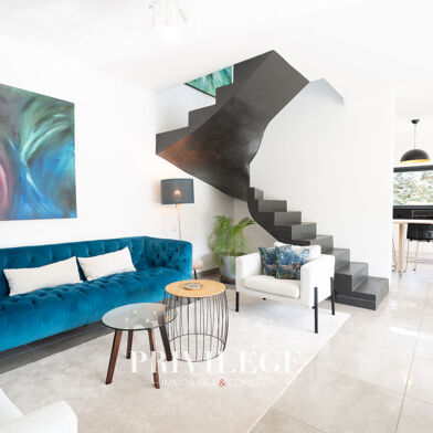 Maison 6 pièces 900000 €