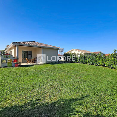 Maison 4 pièces 245000 €