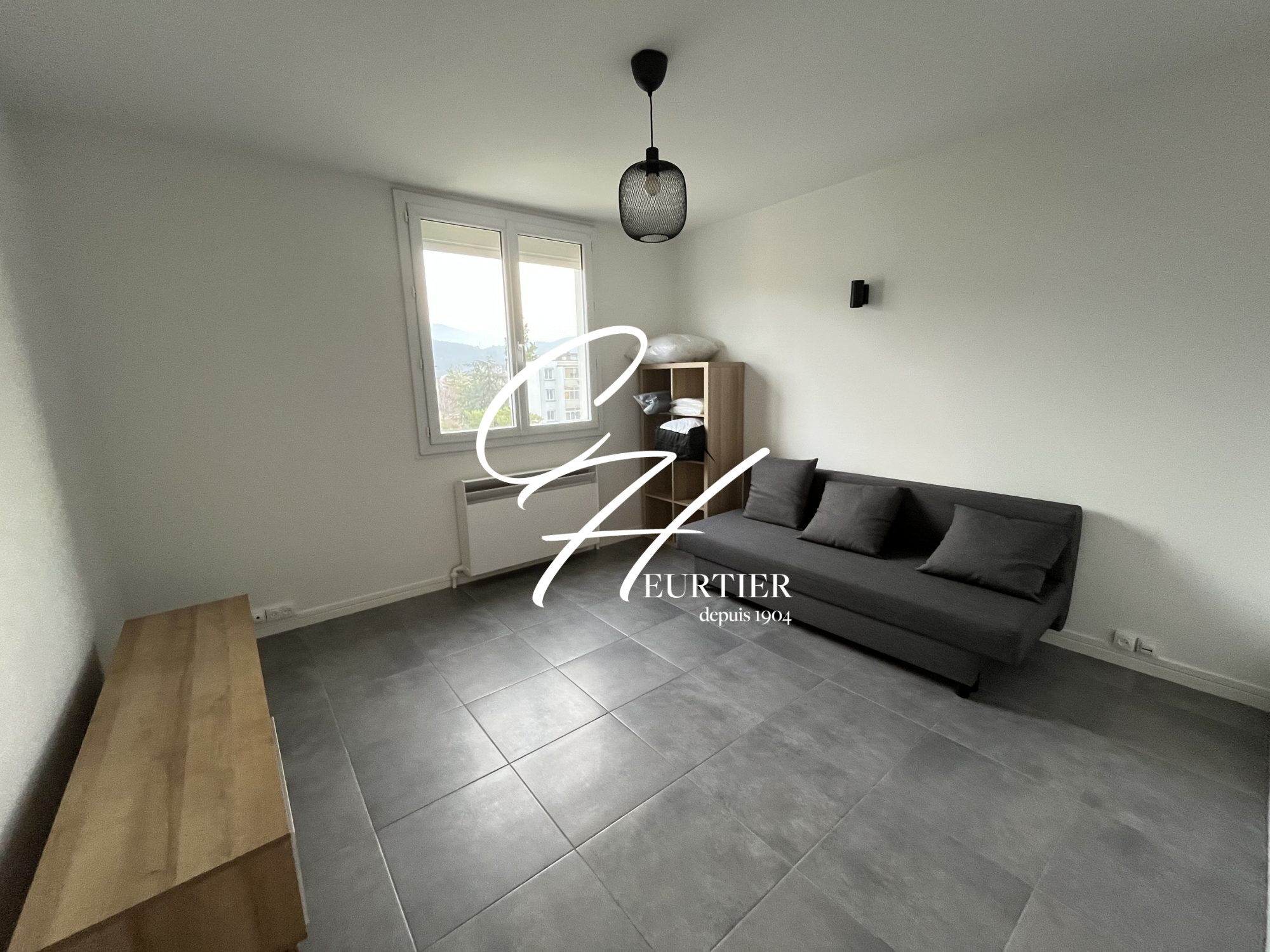Appartement  T1 à louer Saint-Martin-d'Hères 38400