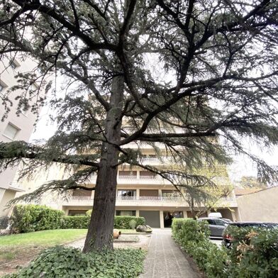 Appartement 5 pièces 320000 €