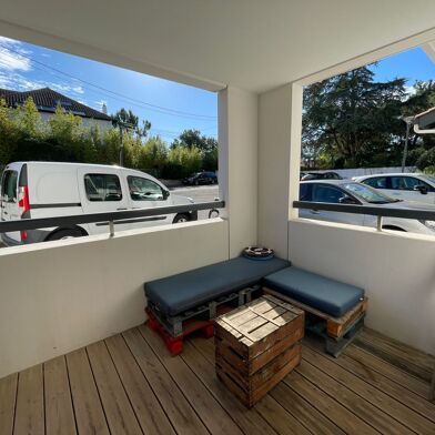 Appartement 2 pièces 747 €