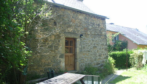 Villa / Maison 4 pièces  à louer Salles-la-Source 12330