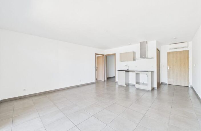 F3 A VENDRE AVEC GRANDE TERRASSE LA PALMERAIE — photo 5