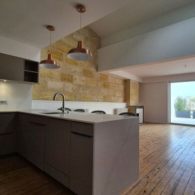 Appartement 7 pièces 726000 €