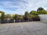 NANSOUTY - APPARTEMENT FAMILIAL TOTALEMENT RENOVÉ - 4 CHAMBRES - TERRASSE 45 M2 - PARKING - PRESTATIONS HAUT DE GAMME - CALME — photo 2