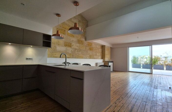 NANSOUTY - APPARTEMENT FAMILIAL TOTALEMENT RENOVÉ - 4 CHAMBRES - TERRASSE 45 M2 - PARKING - PRESTATIONS HAUT DE GAMME - CALME — photo 5