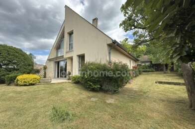Maison 5 pièces 399000 €