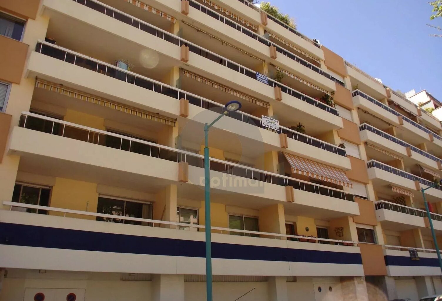 Menton Careï studio loué avec parking et cave — photo 1