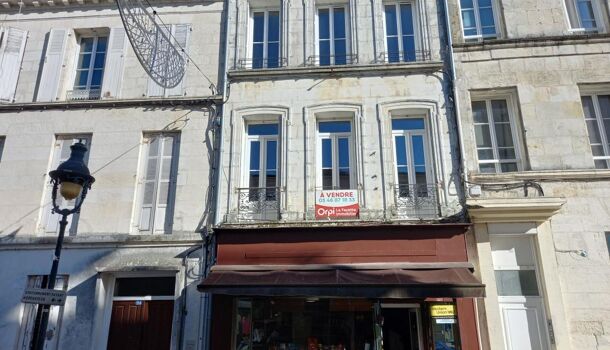 Immeuble 4 pièces  à vendre Rochefort 17300