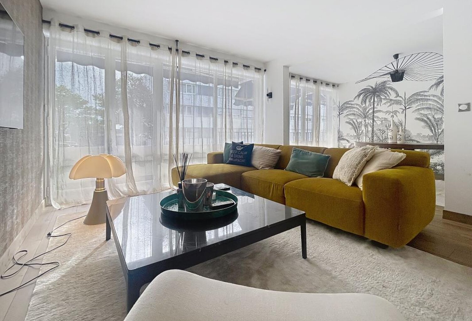 Appartement À Vendre — photo 1
