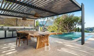 Maison 8 Pièces 375 m² à vendre à Cassis (13260)