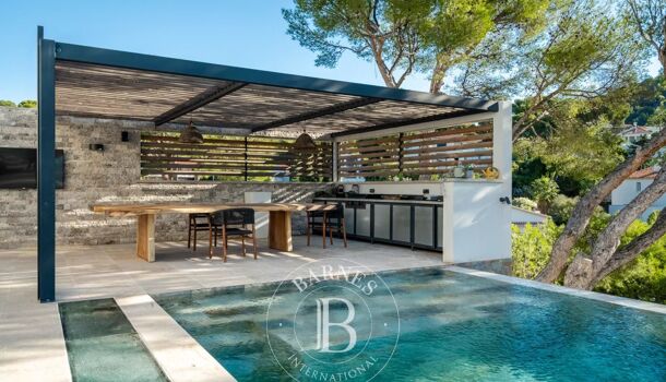 Villa / Maison 8 pièces  à vendre Cassis 13260