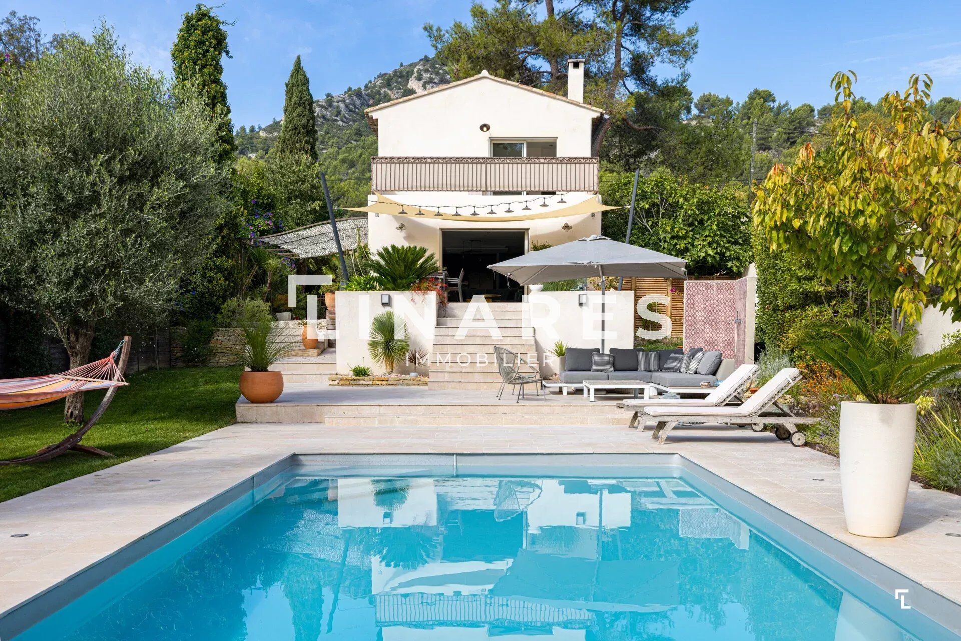 Villa / Maison  T5 à vendre Aubagne 13400