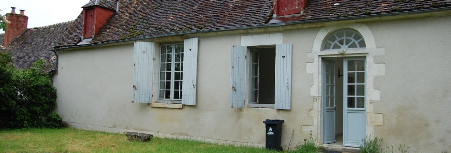 Appartement 1 Pièce 40 m² à louer à Saint-Céols (18220)