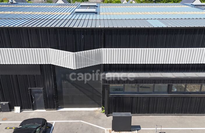 LOCAL D'ACTIVITE 577 M² – CAEN NORD  – FRAIS DE NOTAIRE RÉDUITS - RÉHABILITATION PREMIUM — photo 2