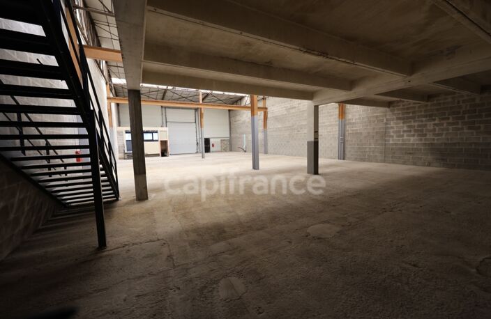 LOCAL D'ACTIVITE 577 M² – CAEN NORD  – FRAIS DE NOTAIRE RÉDUITS - RÉHABILITATION PREMIUM — photo 5
