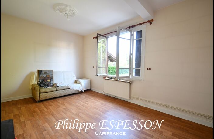 ENSEMBLE IMMOBILIER DIVISIBLE AU CŒUR DE MARMANDE – 2 MAISONS + 970 M² DE BÂTIMENTS + TERRAIN DE 2 557 M² — photo 4