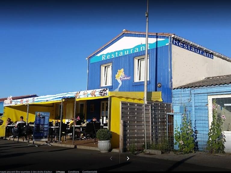 Dpt Charente Maritime (17), St-Trojan Les Bains emplacement n°1 vue mer, A Vendre Fonds commerce Restaurant — photo 1