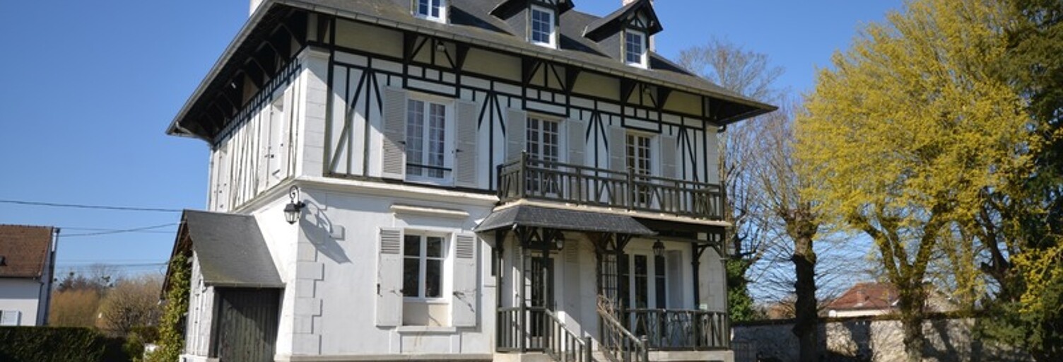 Maison 9 Pièces 230 m² à vendre à Crouy-sur-Ourcq (77840)