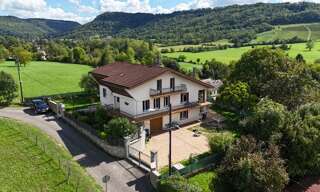 Maison 13 Pièces 211 m² à vendre à Lons-le-Saunier (39000)