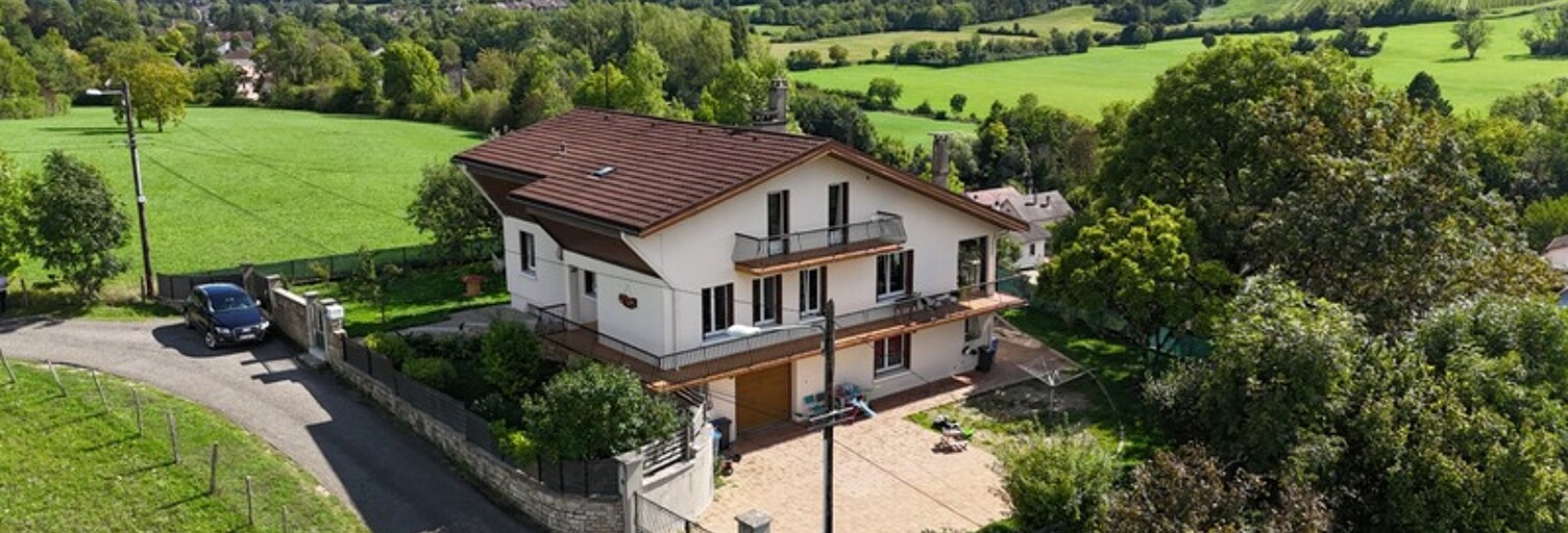 Maison 13 Pièces 211 m² à vendre à Lons-le-Saunier (39000)
