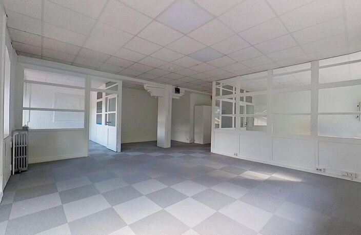 Dpt Meurthe et Moselle (54), BUREAU de 64,14 m2 à louer à MAXÉVILLE, stationnement gratuit — photo 4