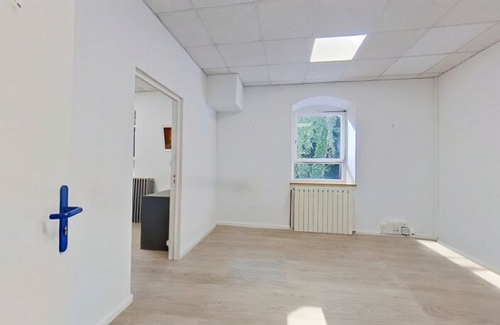 Dpt Meurthe et Moselle (54), BUREAU de 25,64 m2 à louer à MAXÉVILLE, stationnement gratuit — photo 2