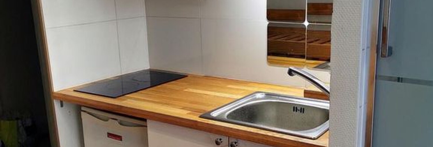 Appartement 1 Pièce 9 m² à louer à Paris 7 (75007)