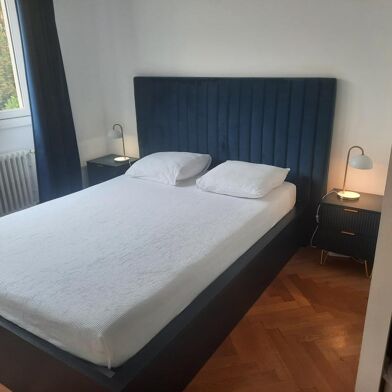 Appartement 4 pièces 2500 €