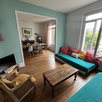 Appartement 3 pièces 900 €