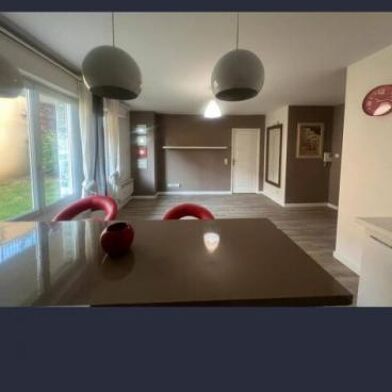 Appartement 2 pièces 779 €