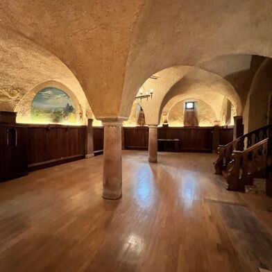 Local industriel 3 pièces 120000 €