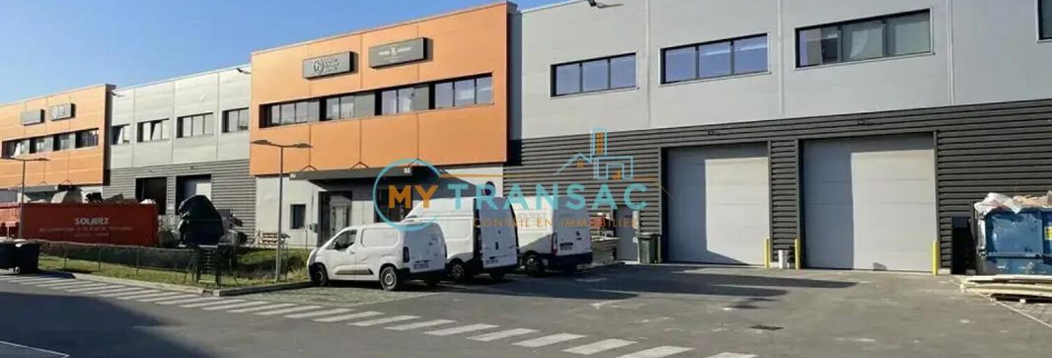 Local industriel  1084 m² à louer à Romainville (93230)