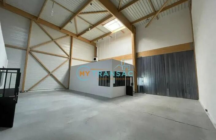 Romainville A LOUER Lot A4 : 850m² d'activité et bureaux — photo 2