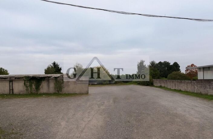 A VENDRE UN TERRAIN DE 4 500 M² A LINAS — photo 2