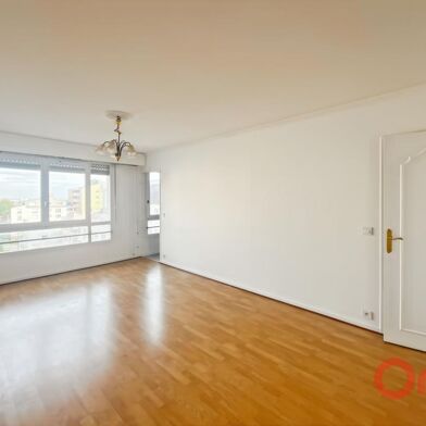 Appartement 1 pièces 900 €
