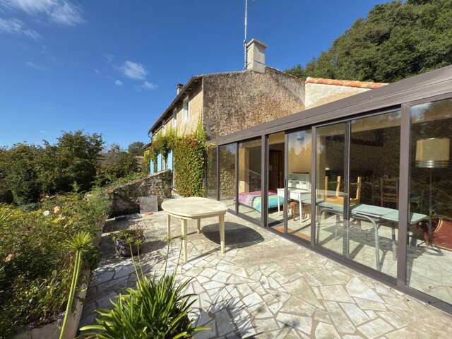Maison À Vendre — photo du bien