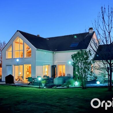 Maison 7 pièces 549000 €