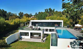 Maison 6 Pièces 250 m² à vendre à Bouliac (33270)