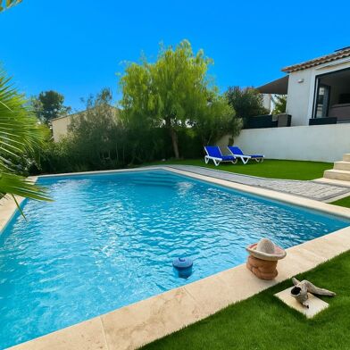 Maison 4 pièces 598000 €