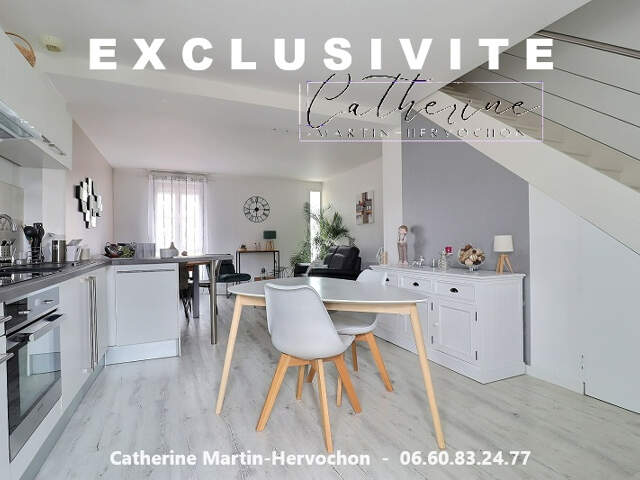Ambiance "Maison" pour ce charmant duplex de 2 chambres avec parking extérieur sécurisé — photo du bien