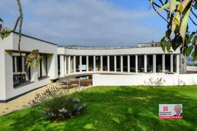 Maison 8 pièces 699900 €