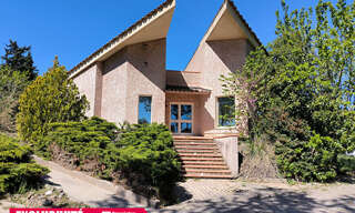 Maison 7 Pièces 291 m² à vendre à Besse-sur-Issole (83890)