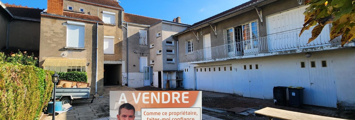 Maison 12 Pièces 312 m² à vendre à Saint-Vallier (71230)