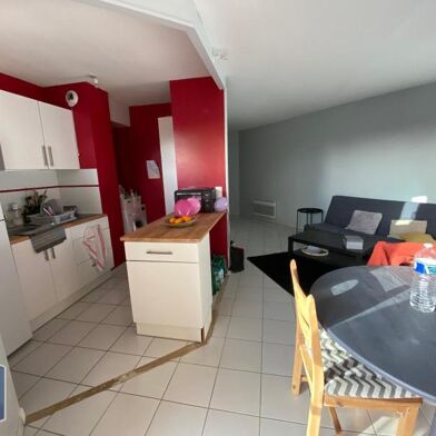 Appartement 3 pièces 695 €